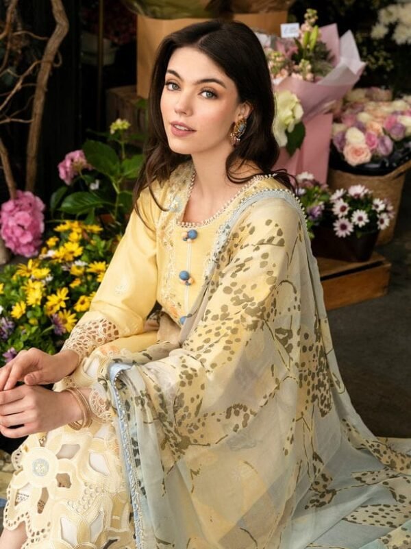 MS-2570 Unstitched Embroidered Lawn 3pc Suit With Cotton Lawn Printed Dupatta