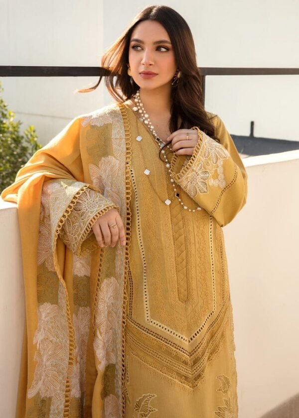 SS-1220 Heavy Embroidered Lawn 3Pc Suit With Lawn Embroidered Dupatta