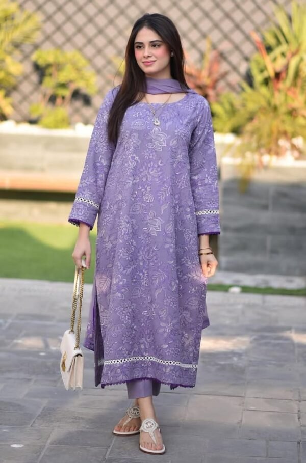 BR-2575 Unstitched Embroidered Lawn Suit 3pc With Bamber Chiffon Embroidered Dupatta