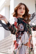 BQ-40 Digital Printed Khaddar Suit 3pc with Khaddar Digital Printed Dupatta & Embroidered Patches