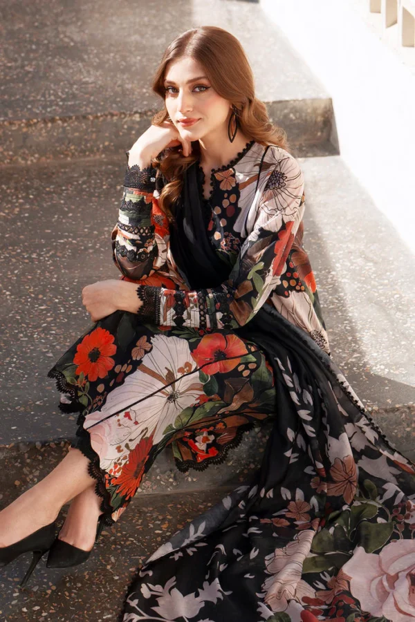 BQ-40 Digital Printed Khaddar Suit 3pc with Khaddar Digital Printed Dupatta & Embroidered Patches