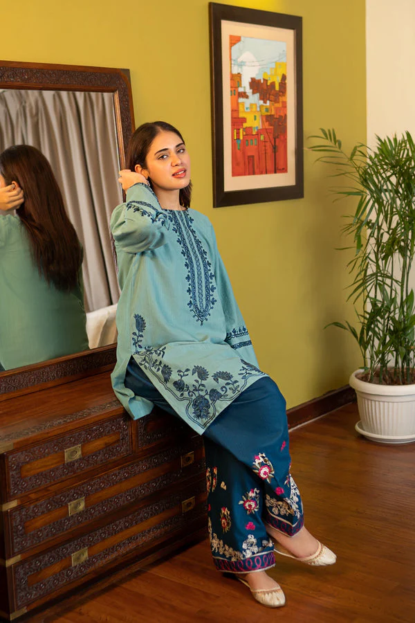 2-Piece-Unstitched Dhanak Stuff Full Embroidered Suit