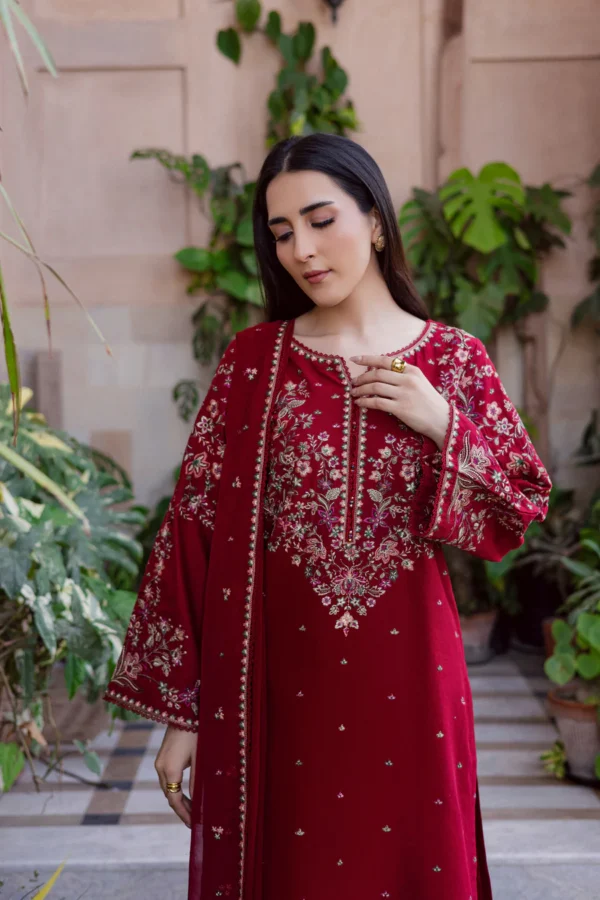BT-2700 Lawn Embroidered 3pc Suit With Chiffon Embroidered Dupatta